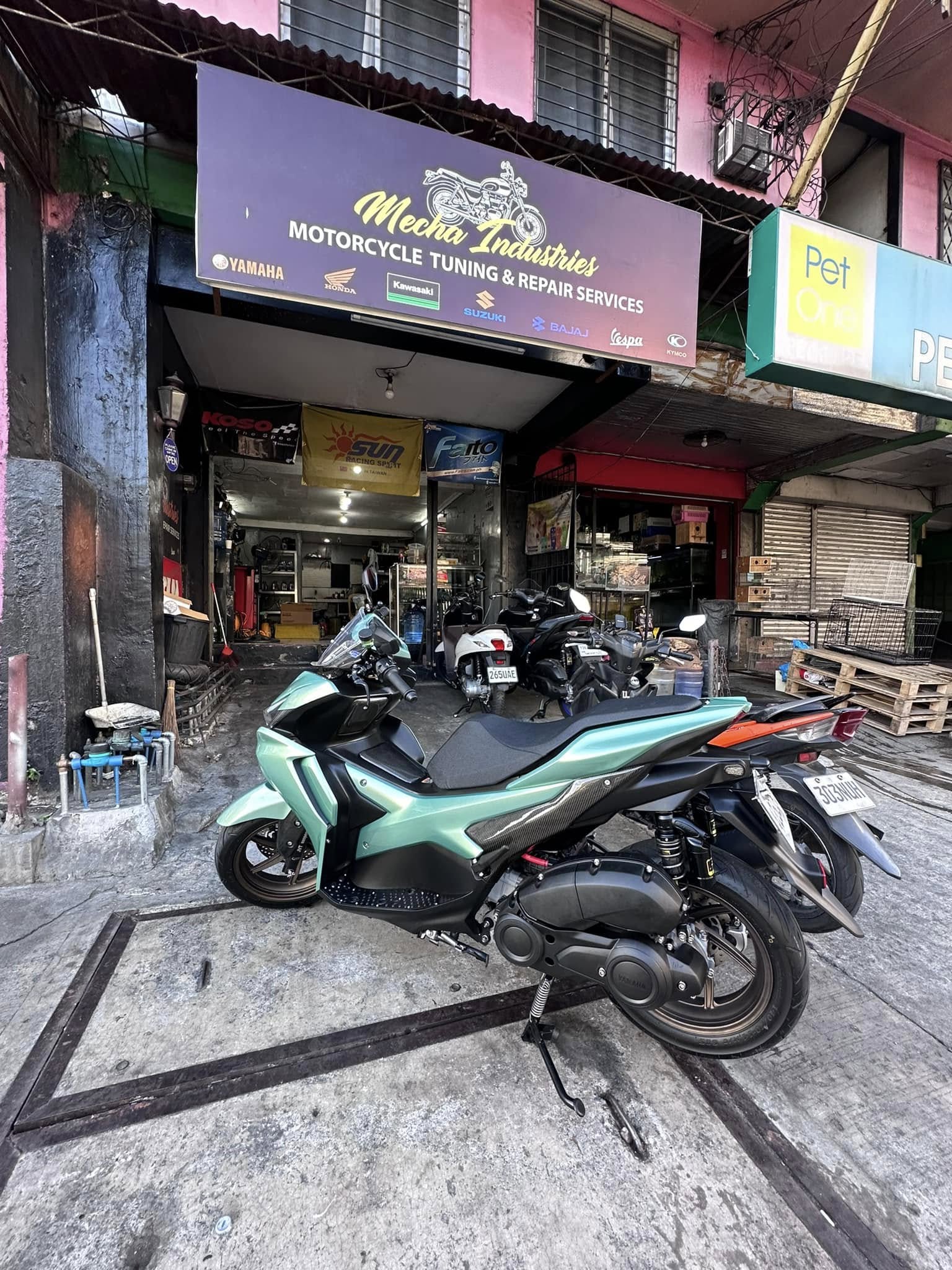Mecha Store
